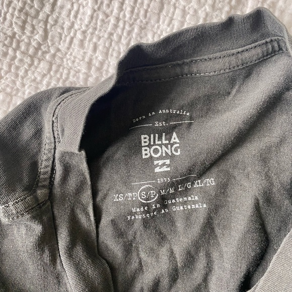 Billabong long sleeve tee shirt - Picture 2 of 3